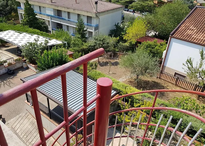 Sassi's Loft Bed & Breakfast 4*